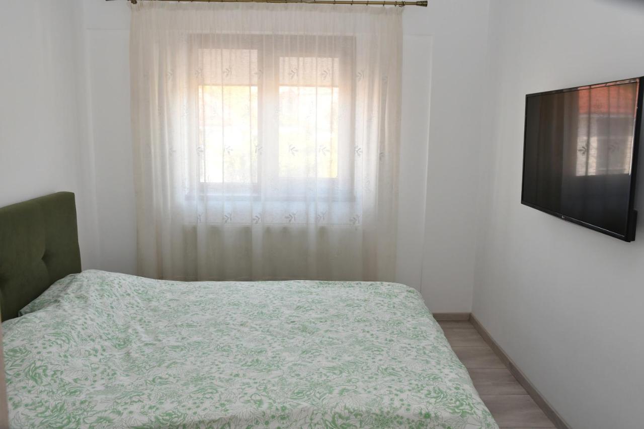 Ferienwohnung Toporasi Apartament Craiova Exterior foto
