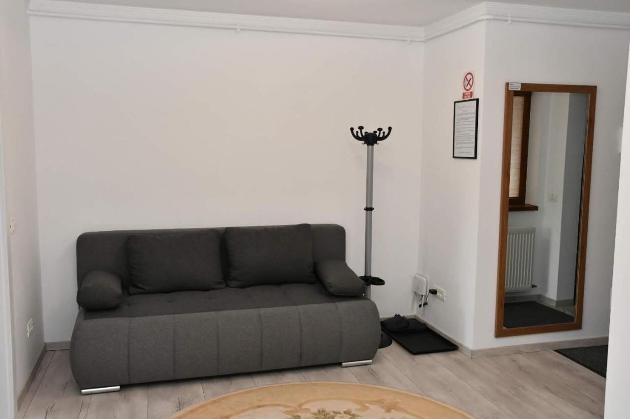 Ferienwohnung Toporasi Apartament Craiova Exterior foto